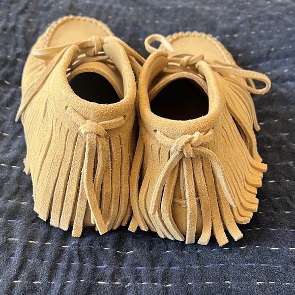 LOEWE x Paula’s Ibiza Suede Calfskin Fringed High Top Loafer - Gold - Picture 5 of 13